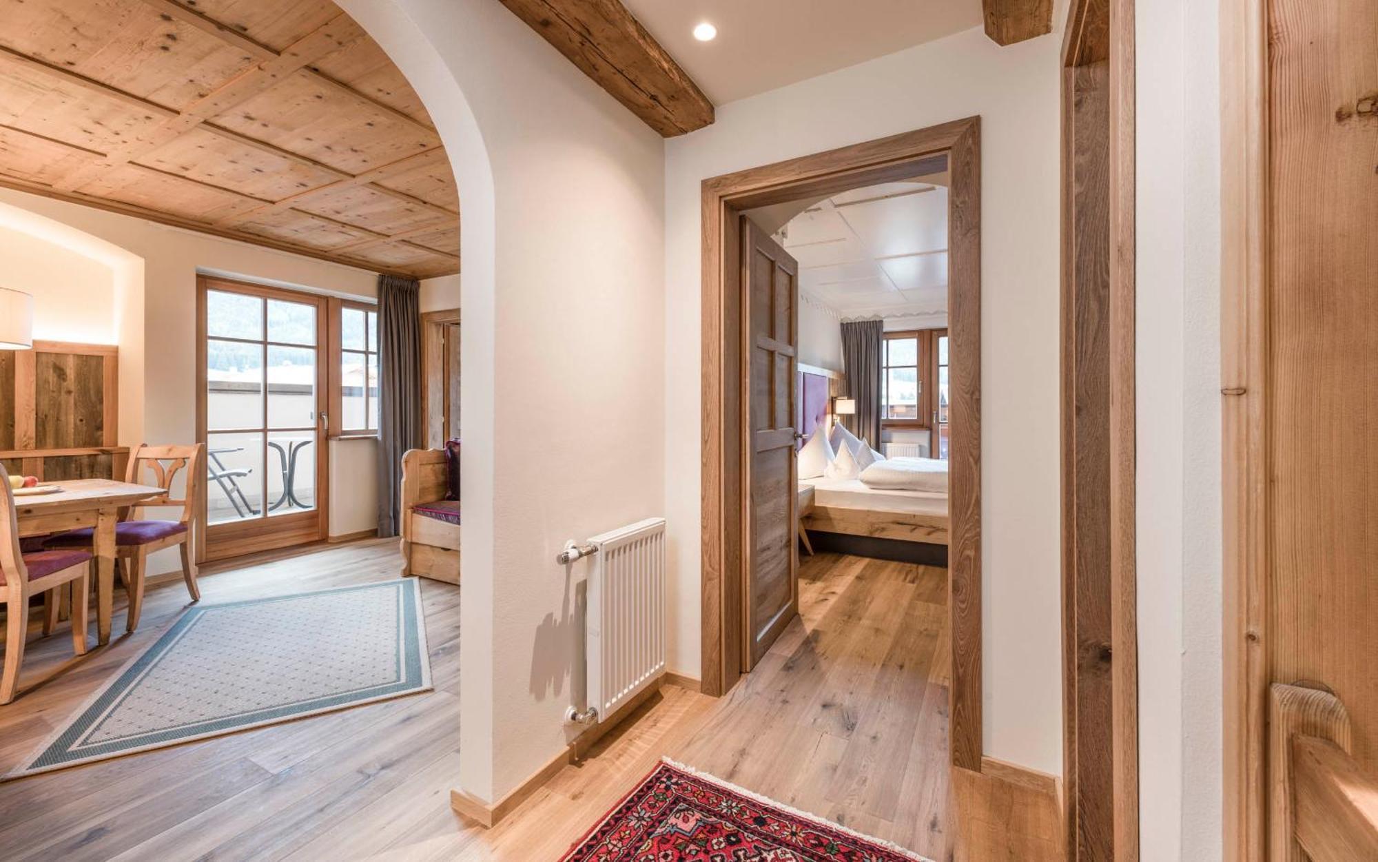 Mirabell Dolomites Hotel - Luxury Ayurveda & Spa Olang 外观 照片