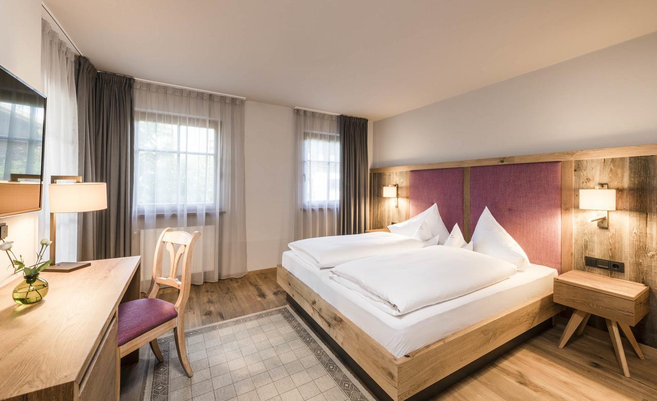 Mirabell Dolomites Hotel - Luxury Ayurveda & Spa Olang 外观 照片